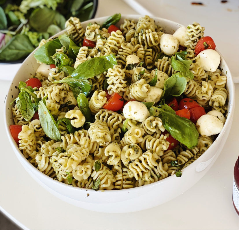 Caprese Pasta Salad – Pepper & Me