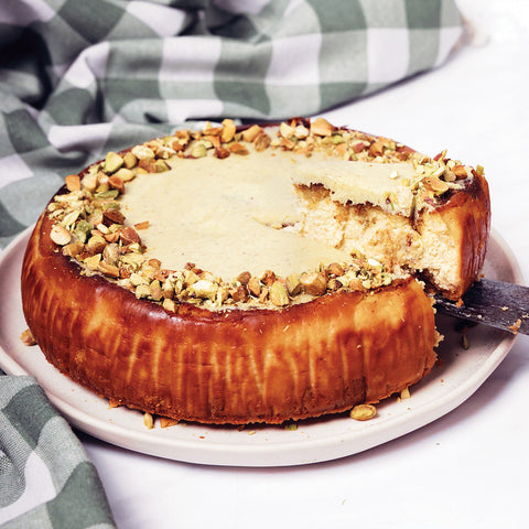 Baked Pistachio Cheesecake