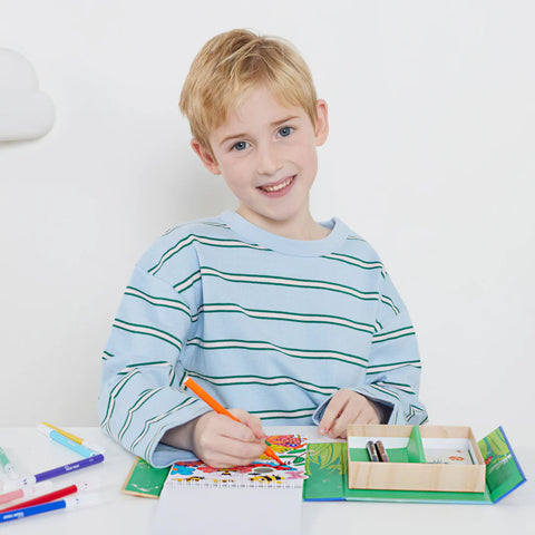 Colouring Sets
