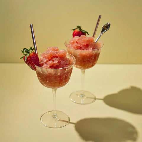 Frosties - Strawberry, Tarragon & Prosecco Granita