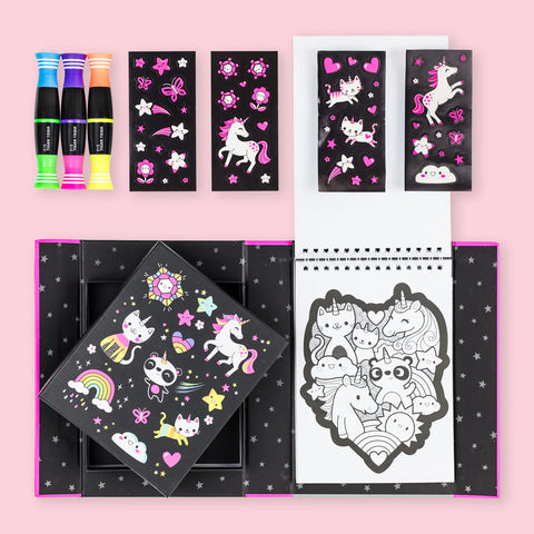 Colouring Sets